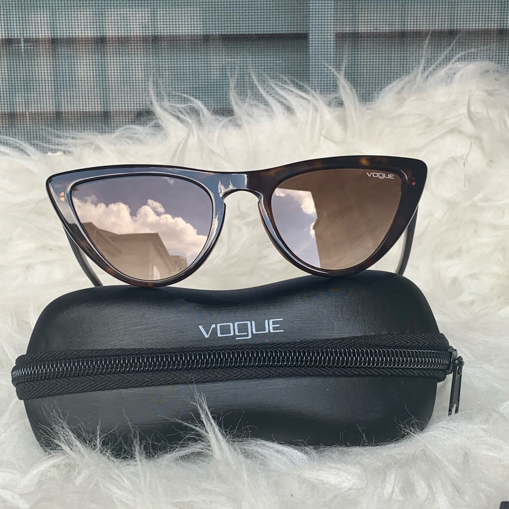 vogue sunglasses